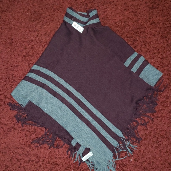 Loft sweater Poncho - Picture 1 of 1